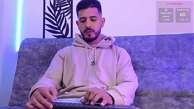 Bruno Mattos online show from January 13, 1:44 am