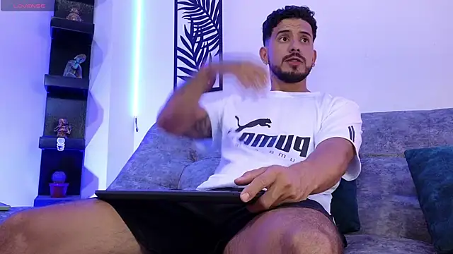 Snapshot of Bruno_Mattos chatting on May 6, 2:29 am Bruno Mattos online show from May 6, 2:29 am