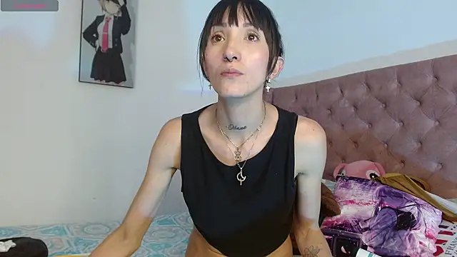 Sakura and yuki online show from February 11, 5:18 pm