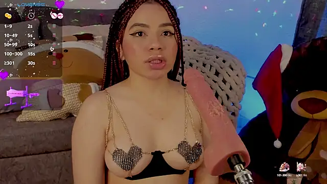 Snapshot of Queen_Deepthroat chatting on December 30, 2:31 am Queen Deepthroat online show from December 30, 2:31 am