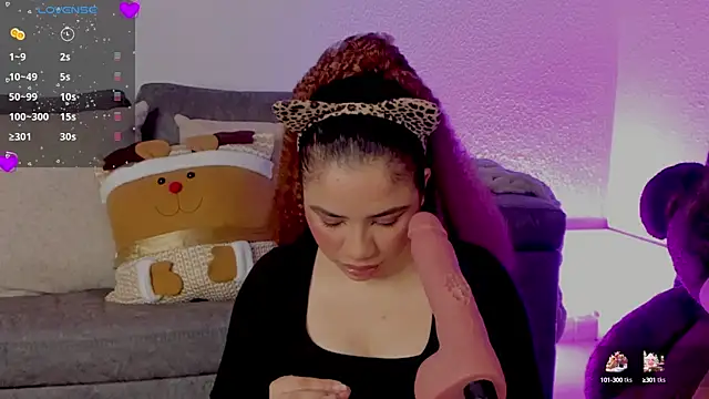 Snapshot of Queen_Deepthroat chatting on January 4, 11:38 pm Queen Deepthroat online show from January 4, 11:38 pm