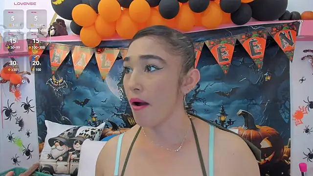 charlotte-11 online show from October 15, 6:41 pm