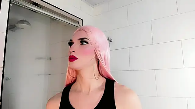 Victoria Kastelo online show from October 28, 7:05 pm