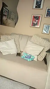 Snapshot of Sweetie_Arianna chatting on July 7, 4:37 am Sweetie Arianna online show from July 7, 4:37 am