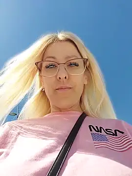 blondyruby online show from February 22, 12:47 pm