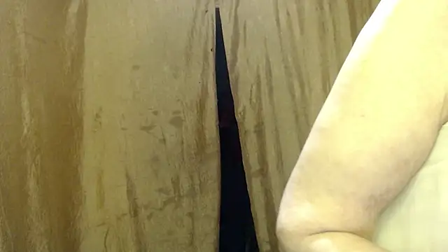 Snapshot of _Estelitta_5 chatting on December 22, 9:31 pm Estelitta 5 online show from December 22, 9:31 pm