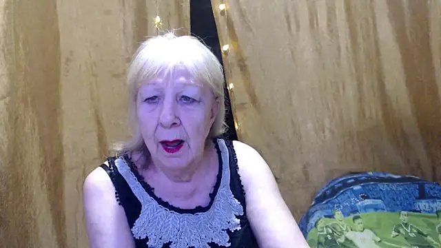 Snapshot of _Estelitta_5 chatting on January 25, 12:58 pm Estelitta 5 online show from January 25, 12:58 pm