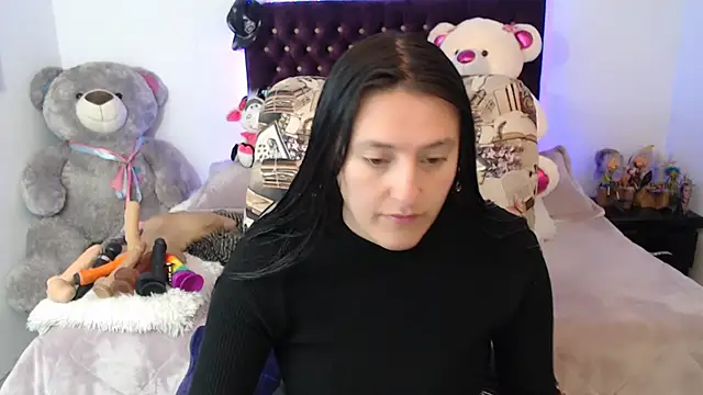 Snapshot of Lorenahot_06 chatting on September 30, 5:29 pm Lorenahot 06 online show from September 30, 5:29 pm