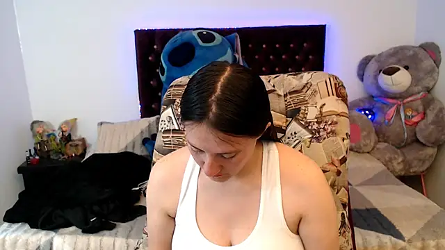 Lorenahot 06 online show from April 2, 7:11 pm