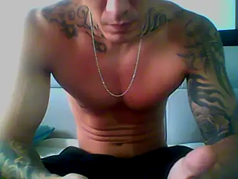 Snapshot of Skater29xx2 chatting on January 24, 6:35 pm Skater29xx2 online show from January 24, 6:35 pm