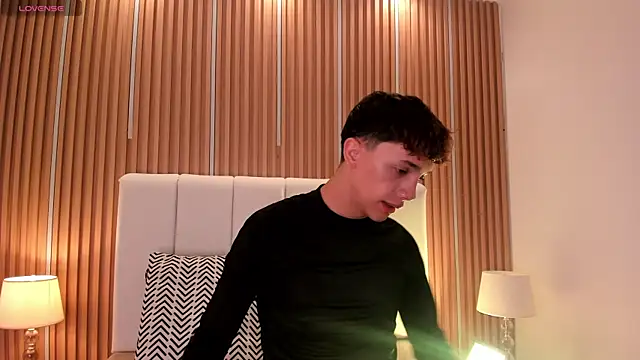 Tomy Rox online show from February 8, 5:38 pm