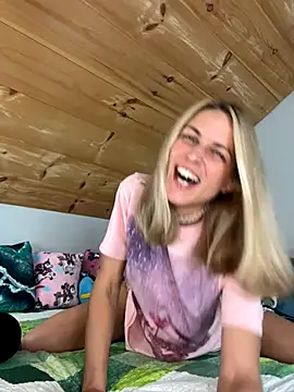 DanaeJustine online show from September 25, 3:38 pm