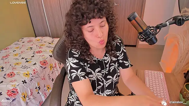 orchide  online show from January 17, 9:07 pm