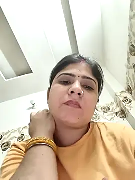Husnpari20 online show from March 11, 5:02 pm