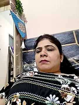 Husnpari20 online show from April 1, 5:19 am