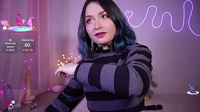 Snapshot of Ahri_howl_sweet chatting on January 15, 10:02 pm Ahri howl sweet online show from January 15, 10:02 pm