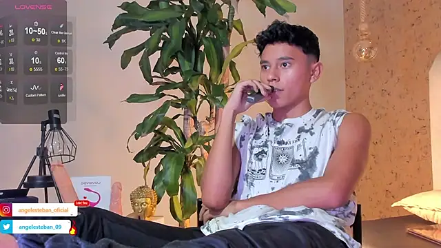 Angel esteban fx online show from February 1, 10:37 am