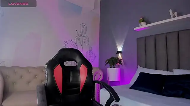 atenea jones online show from October 4, 2:48 pm