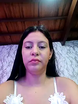 Snapshot of Arii_Vga chatting on February 4, 1:38 pm Arii Vga online show from February 4, 1:38 pm