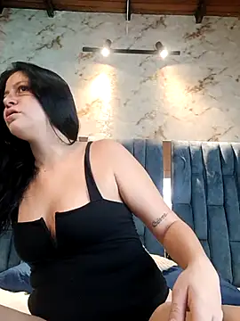 Snapshot of Arii_Vga chatting on October 9, 4:43 am Arii Vga online show from October 9, 4:43 am