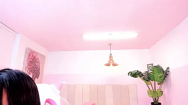 Snapshot of Red_lady chatting on January 23, 3:58 am Red lady online show from January 23, 3:58 am