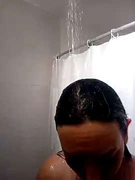 Laura martin  online show from February 19, 12:56 pm