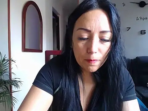Laura martin  online show from June 12, 2:16 pm