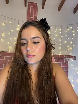 Juanelopez1 online show from June 15, 1:30 am