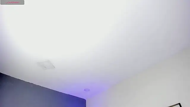 Snapshot of scarlett_johs chatting on October 14, 11:22 am scarlett johs online show from October 14, 11:22 am