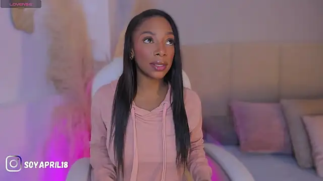 Snapshot of aprilebony_ chatting on March 6, 10:45 am aprilebony online show from March 6, 10:45 am