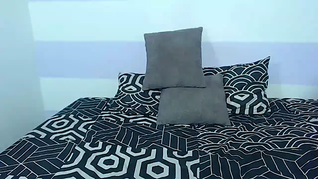 kimberlyvega online show from December 28, 9:08 pm