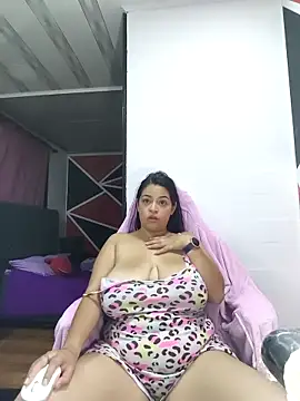 kiimjackson1- online show from September 12, 7:30 am