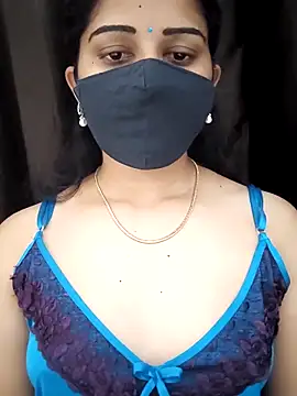 Snapshot of Angleannie chatting on November 6, 6:31 pm Angleannie online show from November 6, 6:31 pm