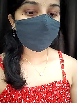 Snapshot of Angleannie chatting on December 3, 5:33 pm Angleannie online show from December 3, 5:33 pm