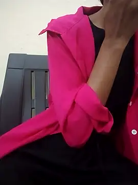 Snapshot of Kumkum_36 chatting on October 29, 4:48 am Kumkum 36 online show from October 29, 4:48 am