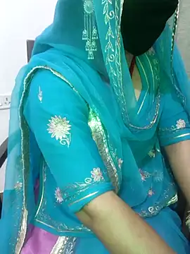 Snapshot of Nandani-rathore007 chatting on March 5, 5:18 pm Nandani-rathore007 online show from March 5, 5:18 pm