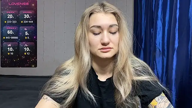 Silvia Shugarr online show from February 19, 1:06 pm