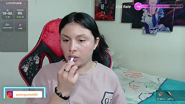 Snapshot of jessica_gomez chatting on February 8, 11:13 pm jessica gomez online show from February 8, 11:13 pm