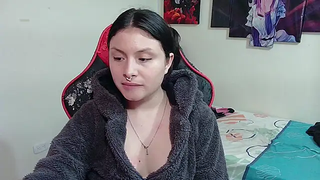 Snapshot of jessica_gomez chatting on February 13, 10:22 pm jessica gomez online show from February 13, 10:22 pm