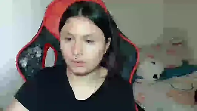 Snapshot of jessica_gomez chatting on March 19, 9:05 pm jessica gomez online show from March 19, 9:05 pm