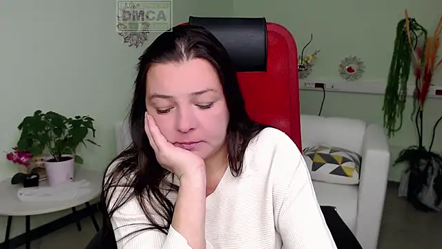 Lily flower7 online show from October 13, 5:40 am