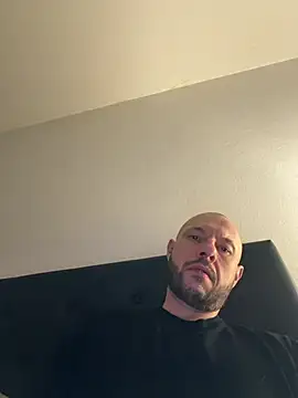 Snapshot of Guitccch chatting on February 22, 2:45 am Guitccch online show from February 22, 2:45 am