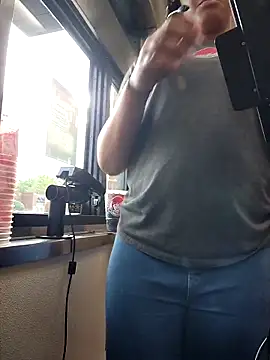 Snapshot of samone9 chatting on October 15, 1:55 pm samone9 online show from October 15, 1:55 pm