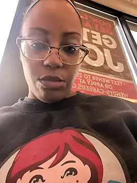 Snapshot of samone9 chatting on January 11, 6:46 pm samone9 online show from January 11, 6:46 pm