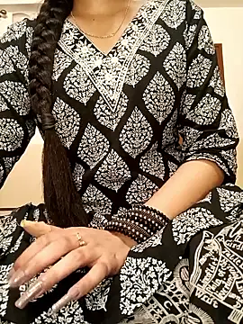 Snapshot of Ruchi-34 chatting on June 11, 7:23 pm Ruchi-34 online show from June 11, 7:23 pm