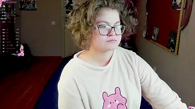 Snapshot of Sashy_Way chatting on March 9, 3:49 pm Sashy Way online show from March 9, 3:49 pm