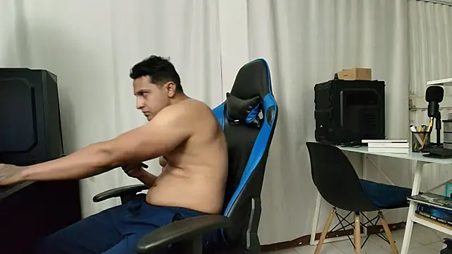 hott dicks online show from April 28, 10:59 pm