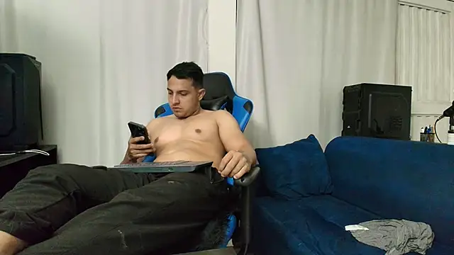 hott dicks online show from July 11, 11:28 pm