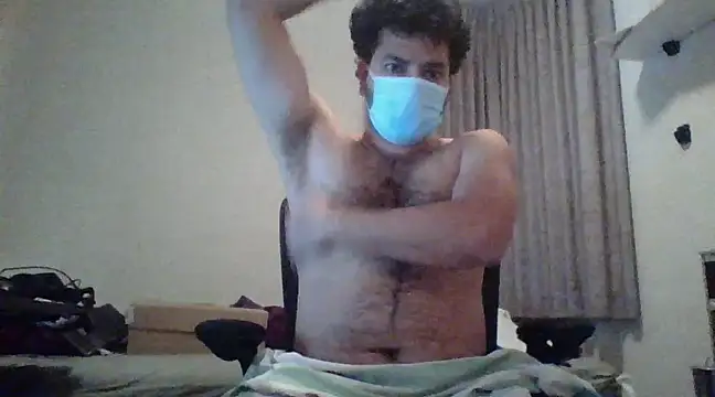Snapshot of Johnysamu chatting on February 4, 12:08 am Johnysamu online show from February 4, 12:08 am
