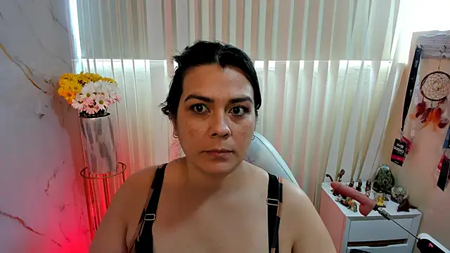 Snapshot of martina_foxy_ chatting on February 22, 6:30 pm martina foxy online show from February 22, 6:30 pm